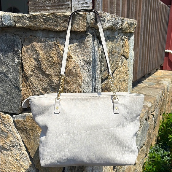 MICHAEL Michael KORS Bedford Legacy Pebbled Leather Double Strap Shoulder Cream - Picture 1 of 16